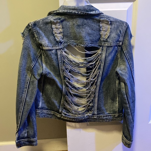 Chain jean jacket - Picture 2 of 2